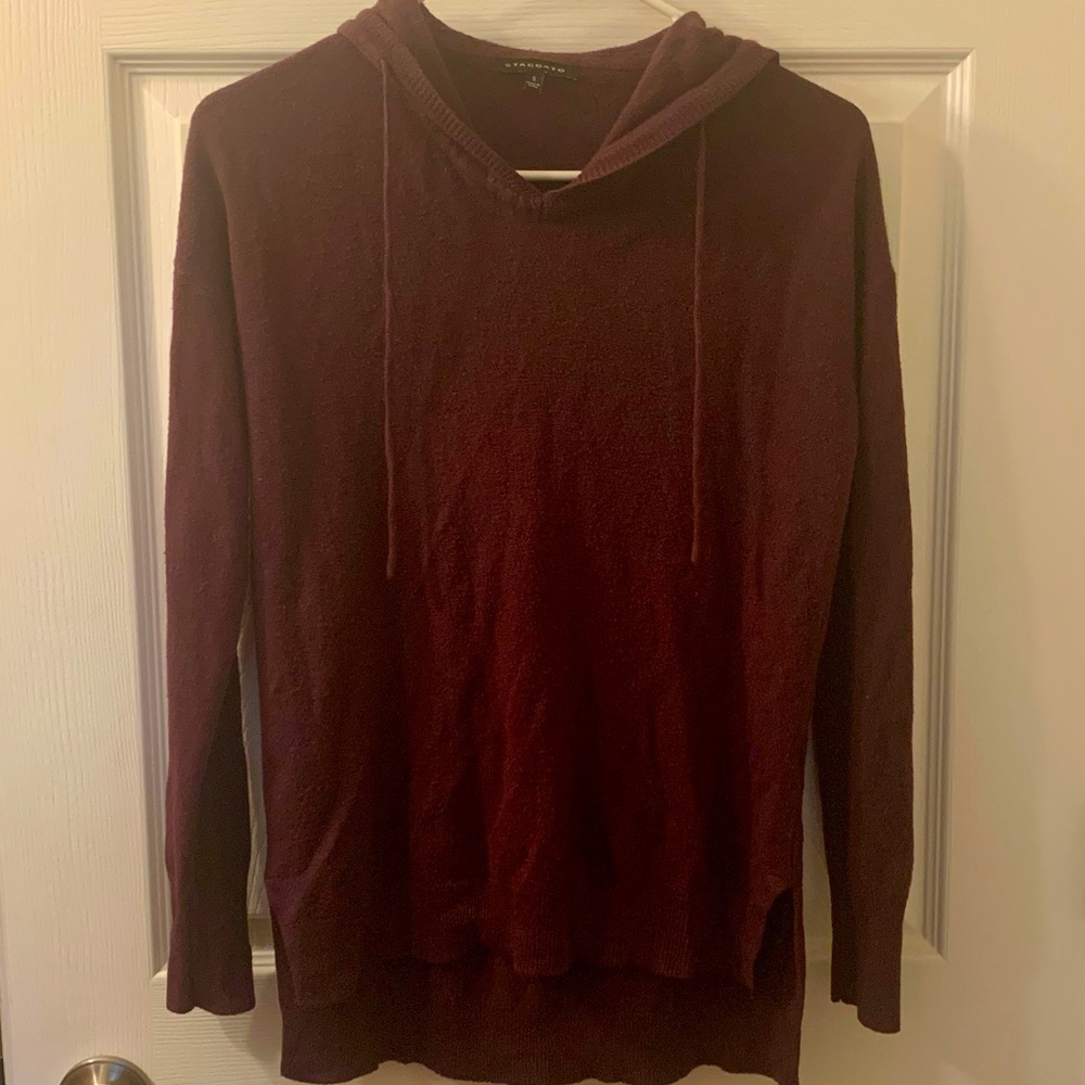 Soft Lightweight Lounge Top with Hood